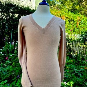 100% cashmere J.Crew V neck sweater, size S